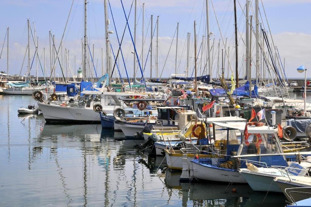 F2 Climatise A Golfe -Juan En Front De Mer Et Piscine Vallauris Zewnętrze zdjęcie